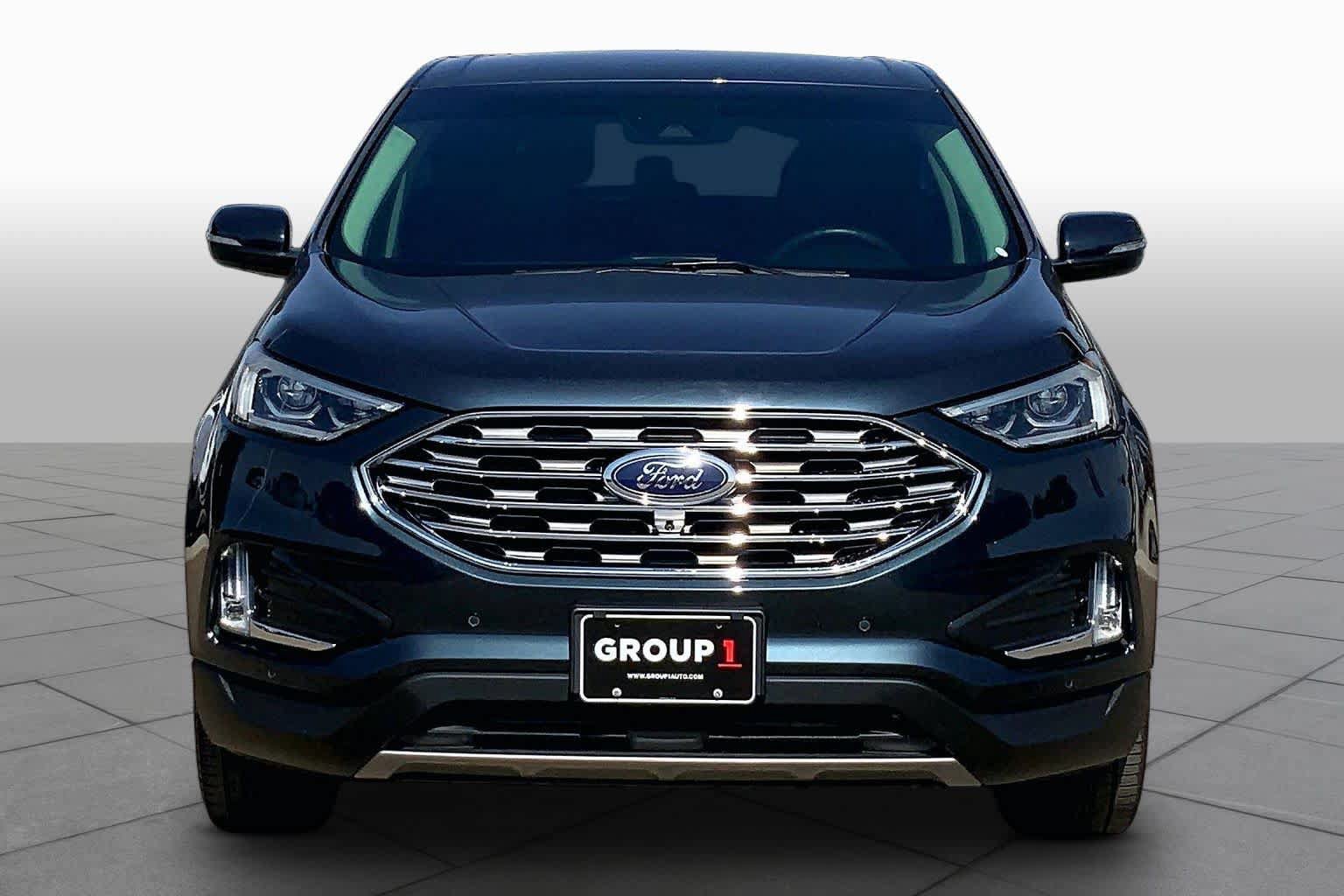 Certified 2024 Ford Edge Titanium AWD/4WD image 4