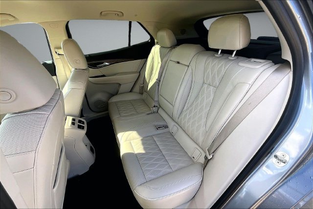 Used 2021 Buick Envision Avenir w/ Technology Package II AWD/4WD image 22