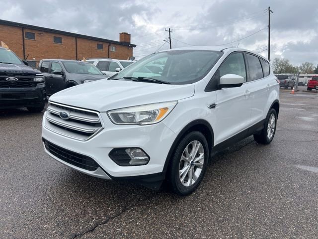 Certified 2019 Ford Escape SE image 6