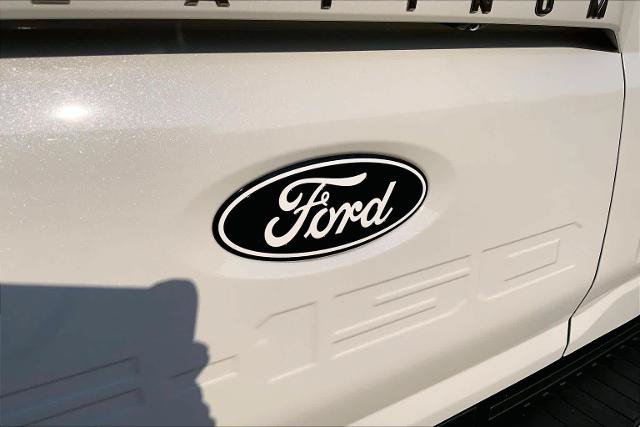 Certified 2025 Ford F150 Platinum w/ FX4 Off-Road Package AWD/4WD image 30