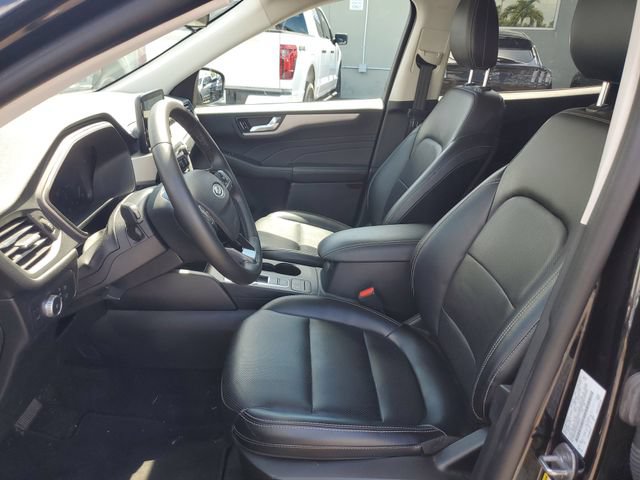 Certified 2022 Ford Escape SEL w/ Technology Package FWD image 17