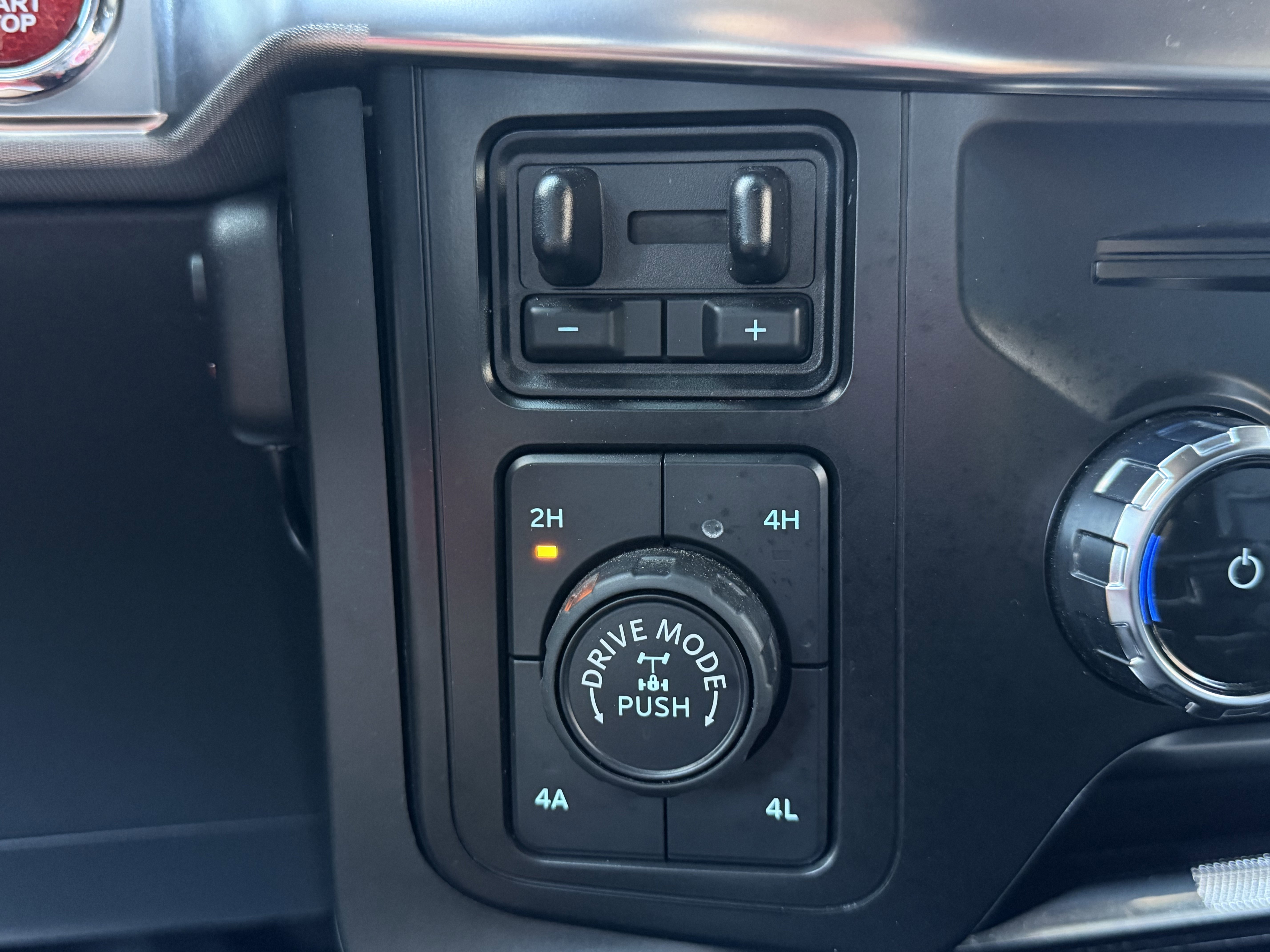 Certified 2023 Ford F150 Raptor AWD/4WD image 23