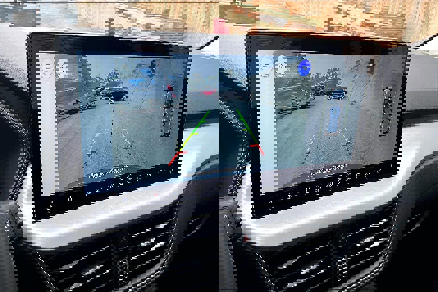 Certified 2025 Ford Escape SE w/ PHEV Premium Package image 29