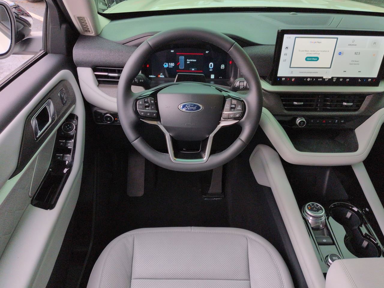 Certified 2026 Ford Explorer Platinum w/ LUX Leather Package image 15