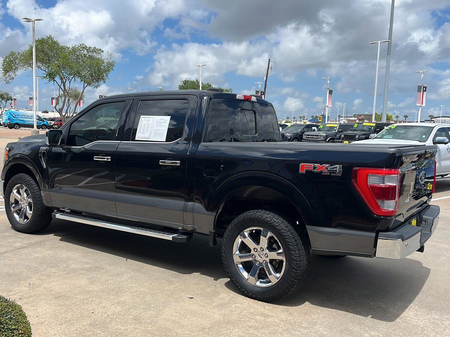 Certified 2023 Ford F150 Lariat w/ Trailer Tow Package AWD/4WD image 4