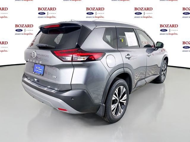 Used 2021 Nissan Rogue SV w/ Premium Package image 8