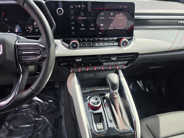 Used 2024 GMC Canyon AT4X AWD/4WD image 21