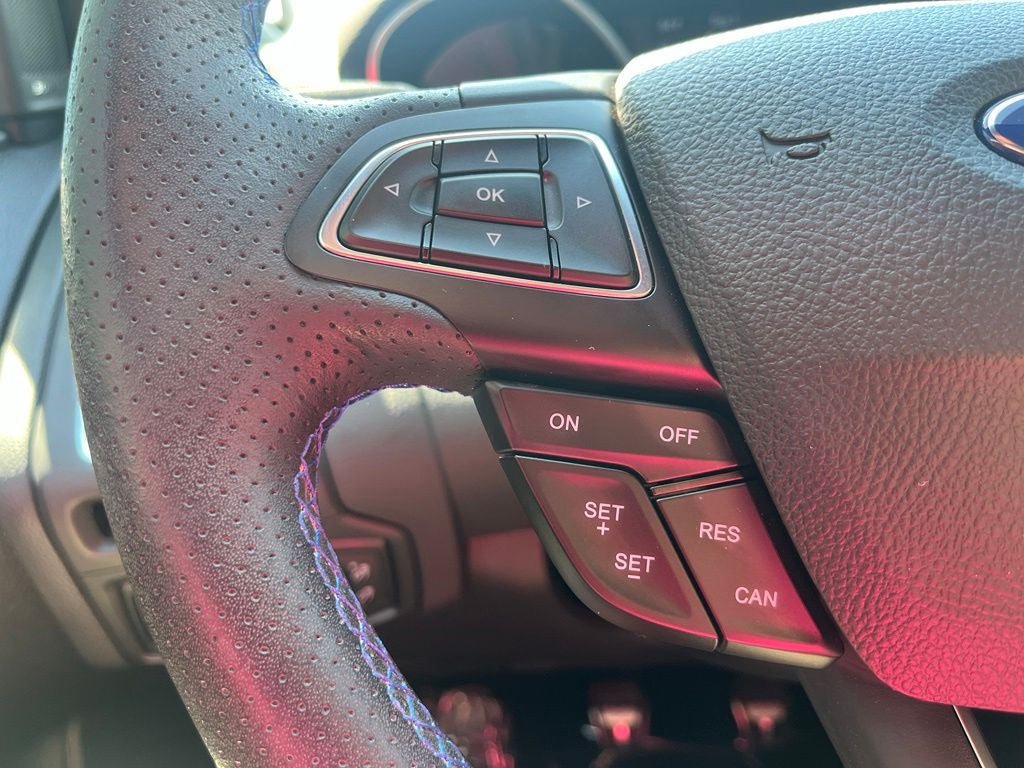 Certified 2017 Ford Focus RS AWD/4WD image 24