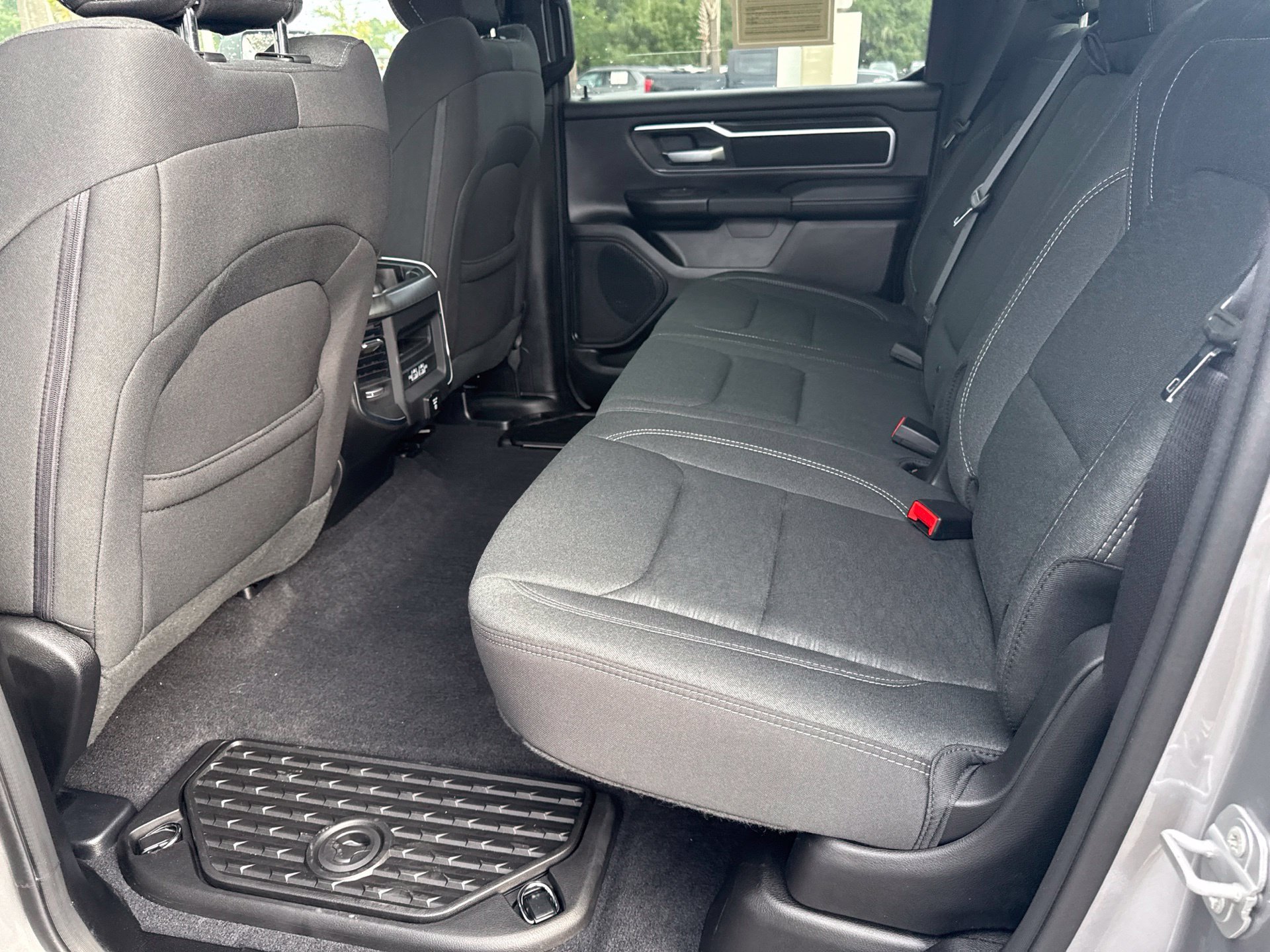 Used 2025 RAM 1500 Big Horn AWD/4WD image 11