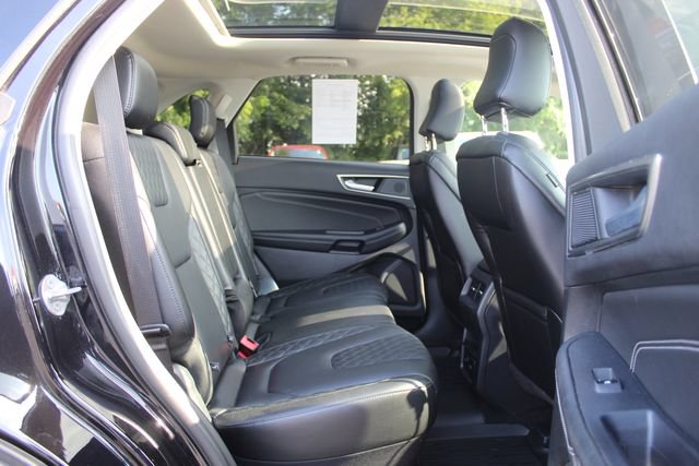 Certified 2024 Ford Edge Titanium AWD/4WD image 31