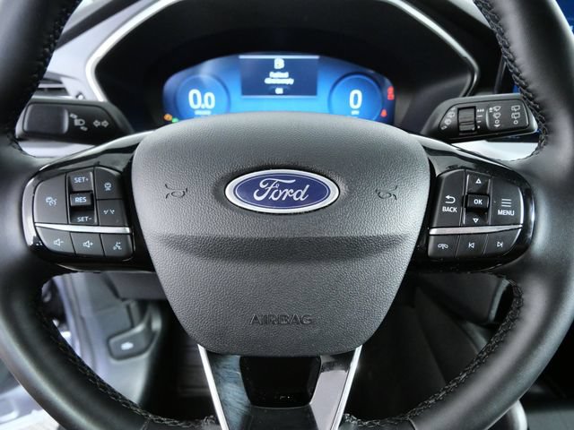 Certified 2025 Ford Escape Platinum AWD/4WD image 20