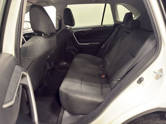 Used 2022 Toyota RAV4 LE FWD image 30