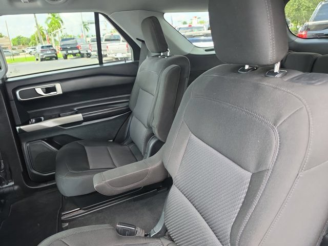 Certified 2023 Ford Explorer XLT RWD image 13