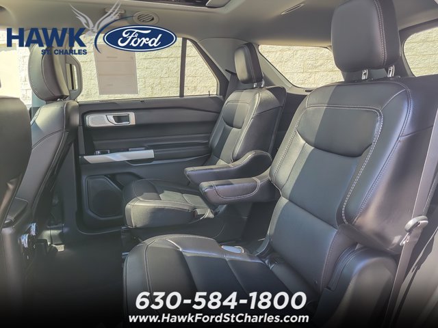 Certified 2023 Ford Explorer Limited w/ Limited Technology Package AWD/4WD image 10
