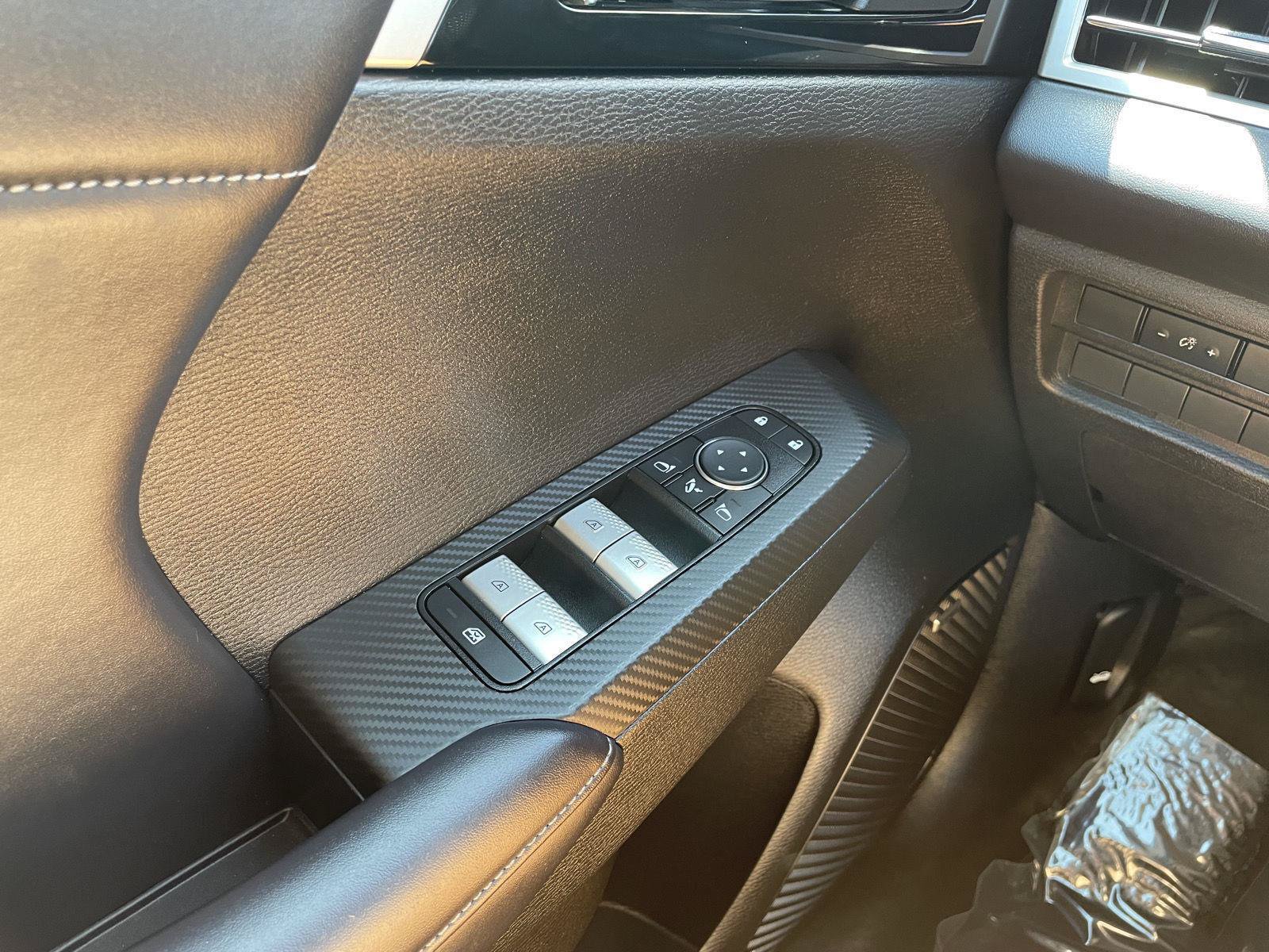 Used 2025 Mitsubishi Outlander SE FWD image 31