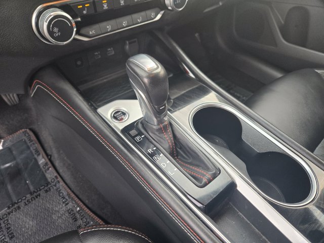 Used 2024 Nissan Altima 2.5 SR w/ SR Premium Package FWD image 14