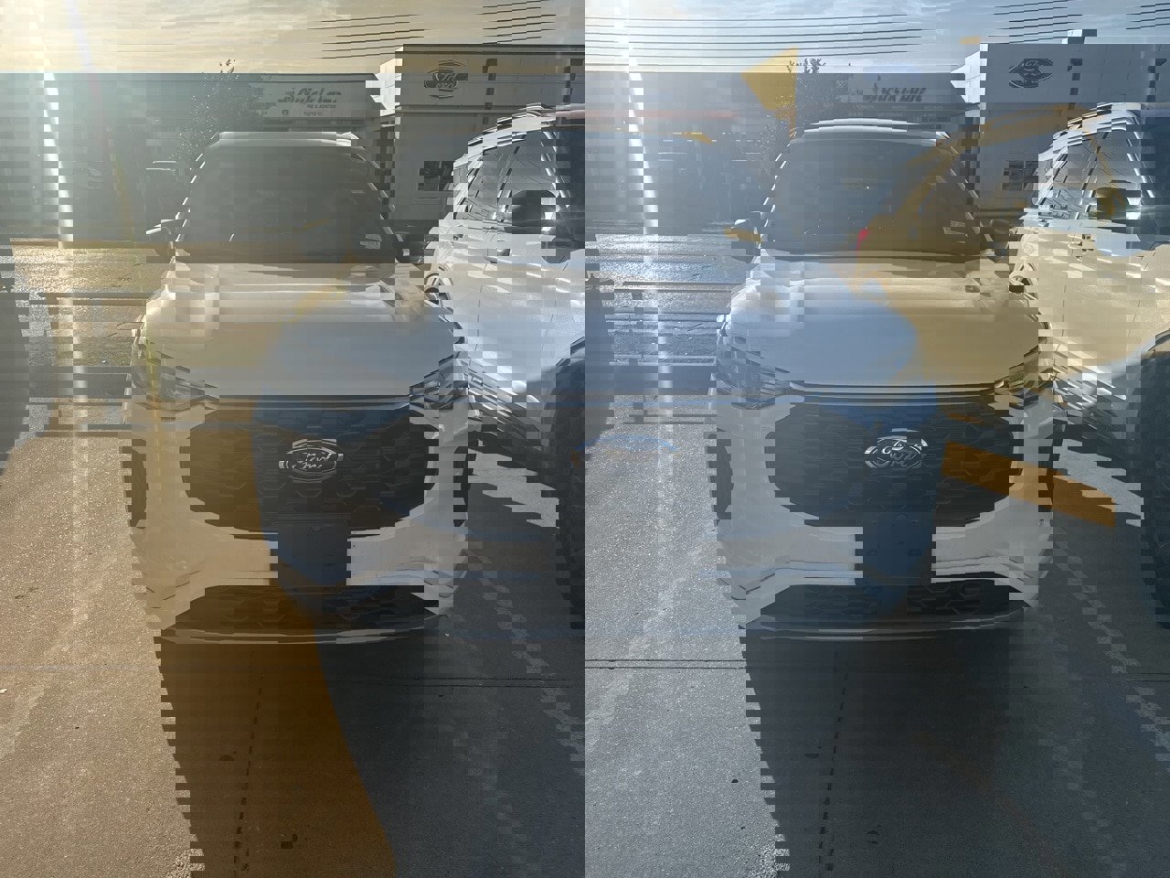 Certified 2024 Ford Escape ST-Line w/ Tech Pack #1 image 7