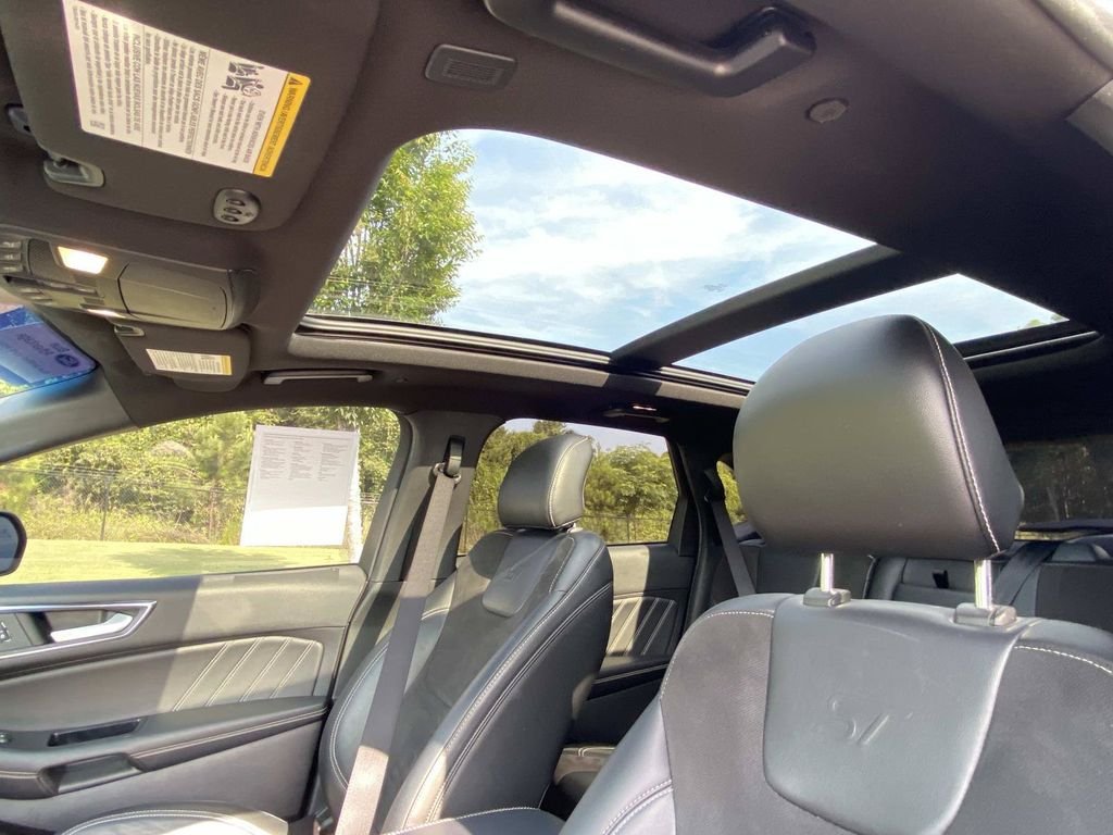 Certified 2019 Ford Edge ST w/ Equipment Group 401A AWD/4WD image 24