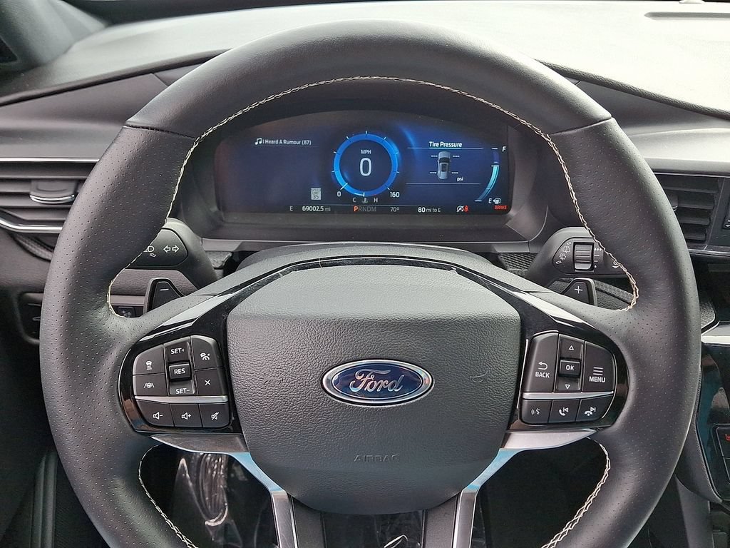Certified 2022 Ford Explorer ST w/ ST Street Pack AWD/4WD image 21