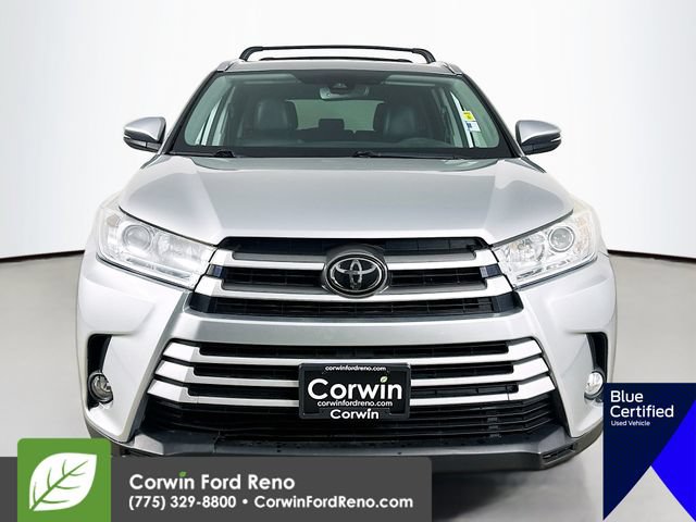 Used 2018 Toyota Highlander XLE AWD/4WD image 2