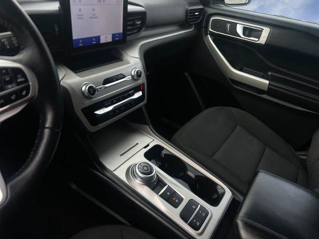 Certified 2023 Ford Explorer XLT RWD image 12