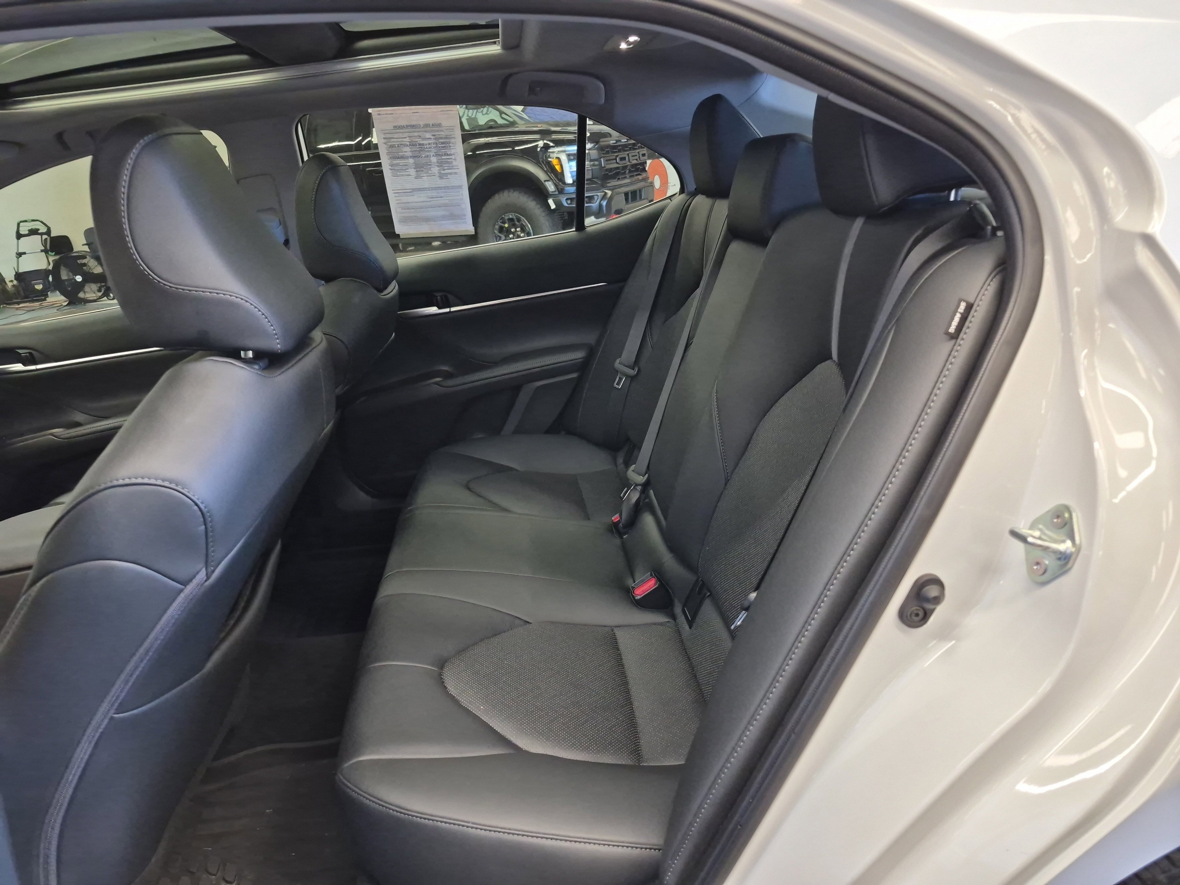 Used 2024 Toyota Camry XLE FWD image 16