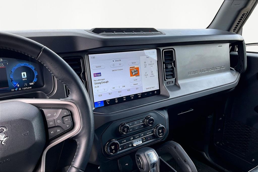 Certified 2025 Ford Bronco Badlands image 7