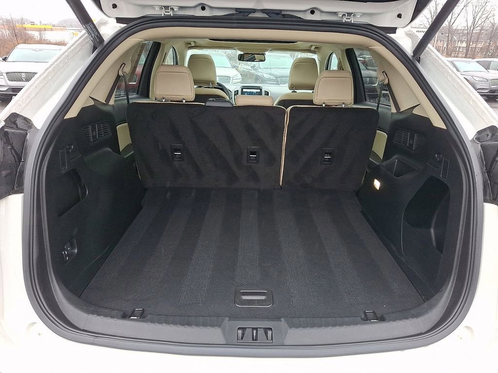 Certified 2022 Ford Edge SEL w/ Convenience Package image 28