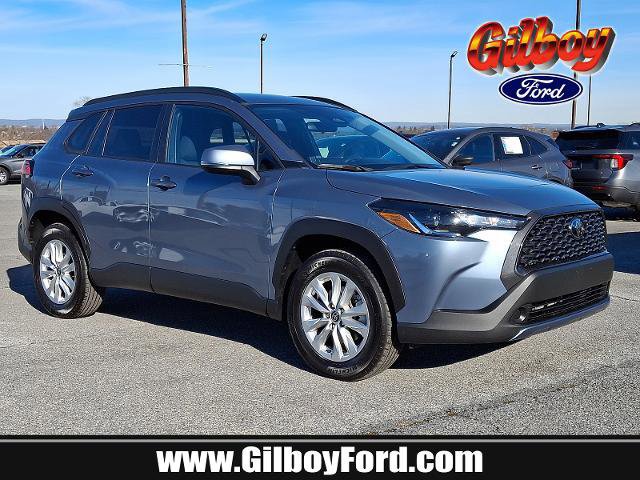 Used 2024 Toyota Corolla Cross LE image 6