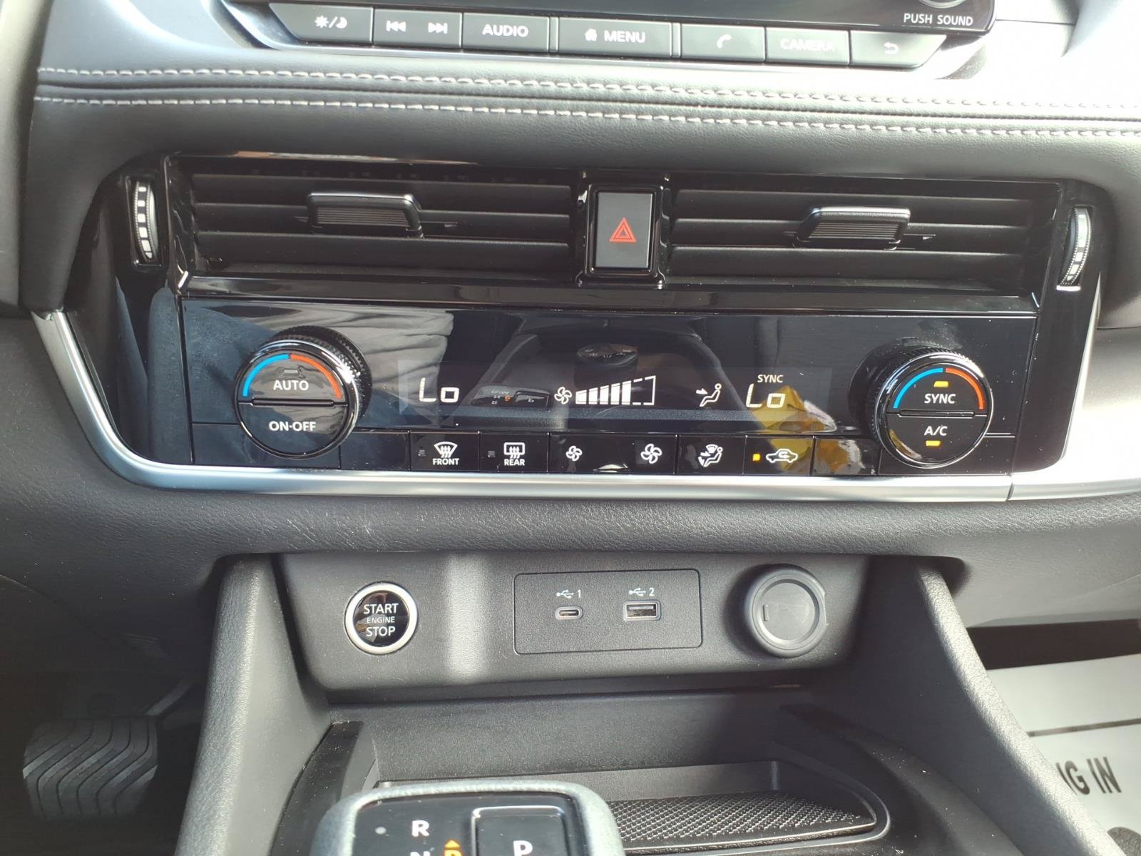 Used 2022 Nissan Rogue SV AWD/4WD image 20