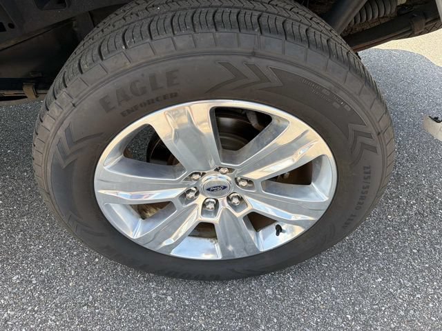 Certified 2019 Ford F150 Platinum w/ Equipment Group 701A Luxury AWD/4WD image 37
