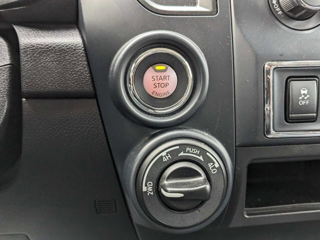 Used 2023 Nissan Titan SV AWD/4WD image 20