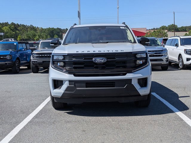 Certified 2025 Ford Expedition Max Active AWD/4WD image 9