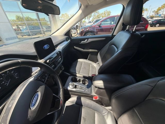 Certified 2022 Ford Escape SEL FWD image 18