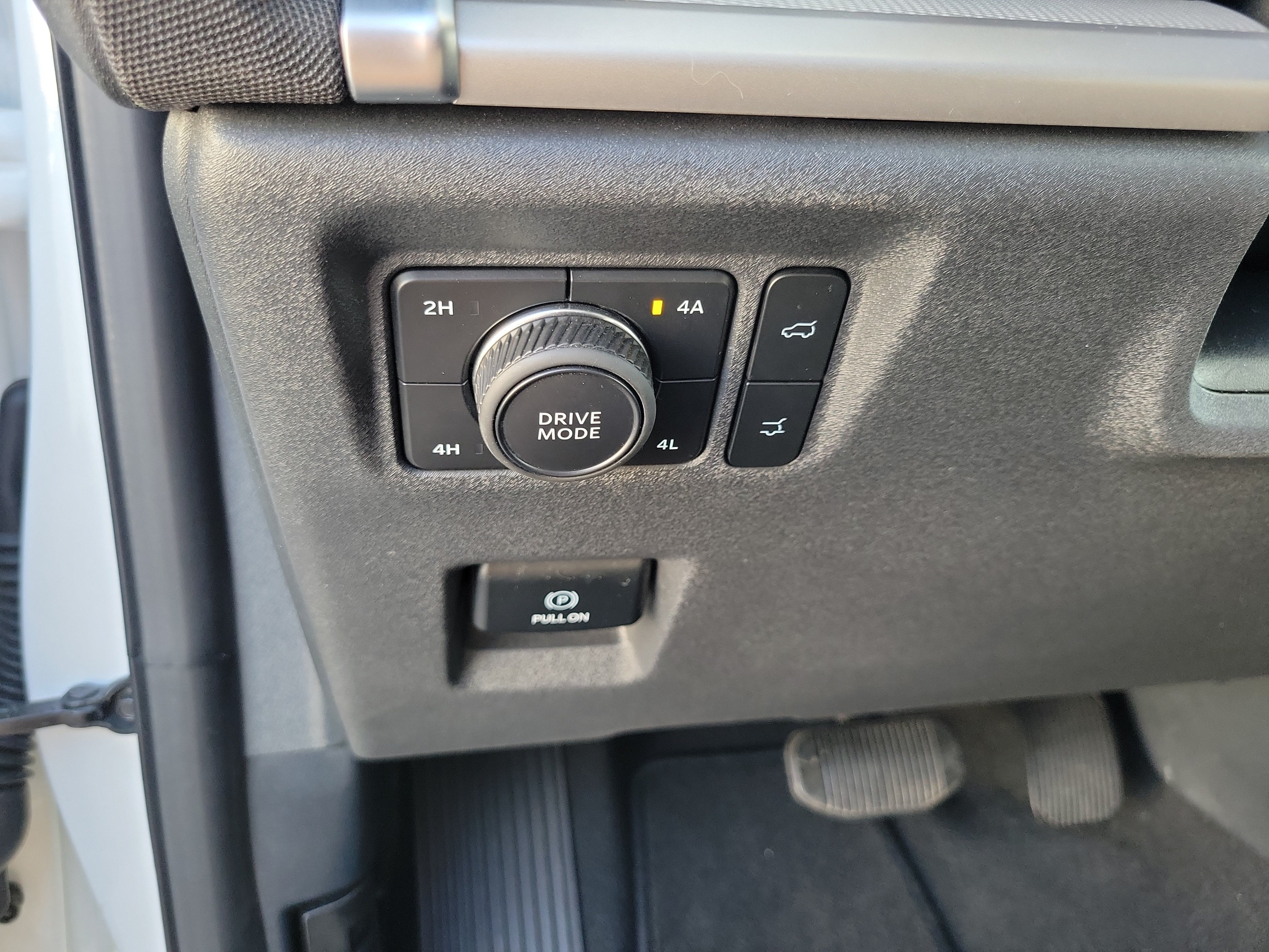 Certified 2025 Ford Expedition Max Active AWD/4WD image 10