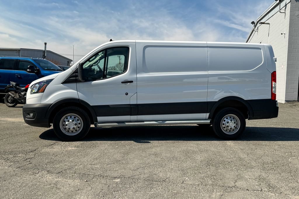 Certified 2024 Ford Transit 250 Low Roof AWD w/ Exterior Upgrade Package image 6