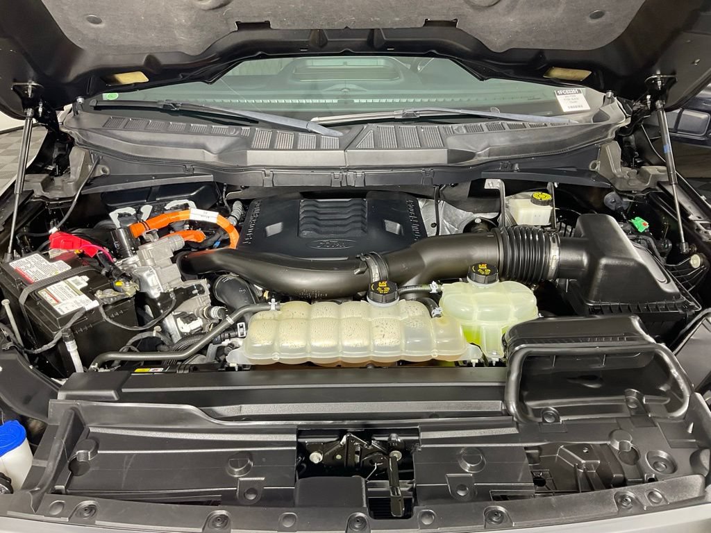 Certified 2021 Ford F150 Limited RWD image 9