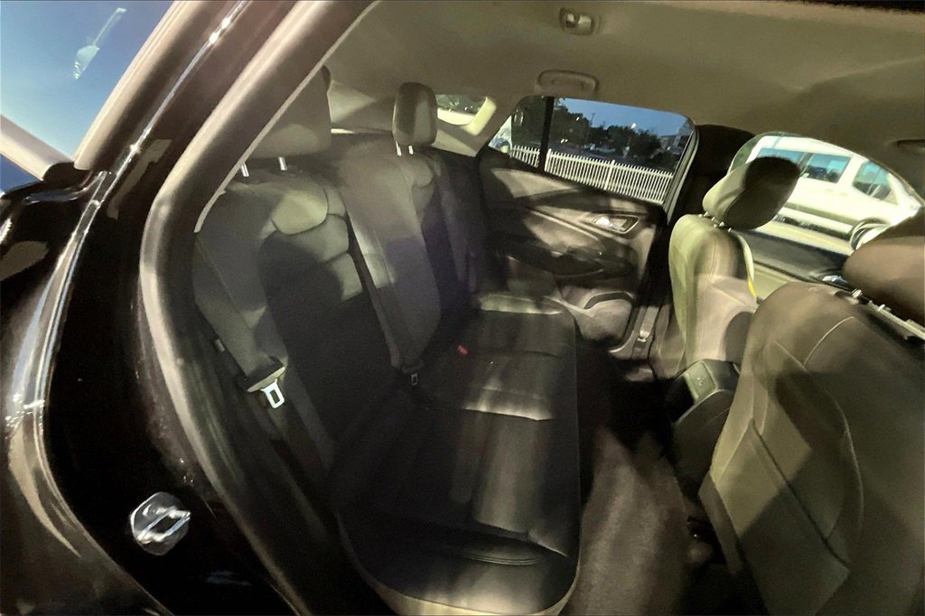 Used 2024 Chevrolet Trax ACTIV w/ Driver Confidence Package image 25