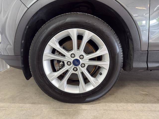 Certified 2017 Ford Escape SE w/ Equipment Group 201A AWD/4WD image 14