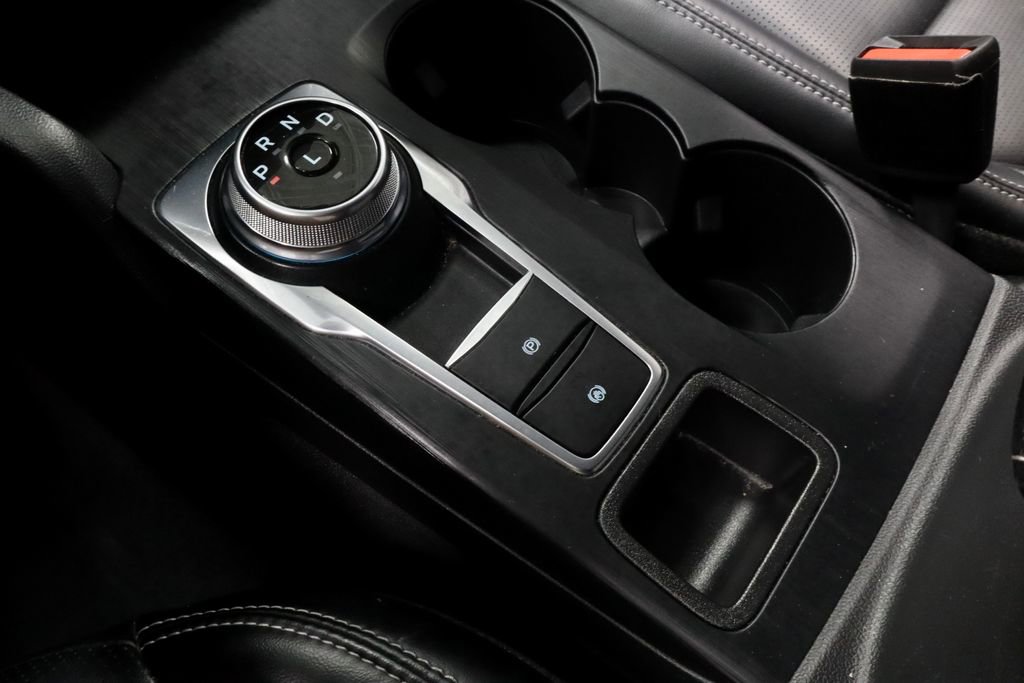 Certified 2024 Ford Escape Platinum AWD/4WD image 34