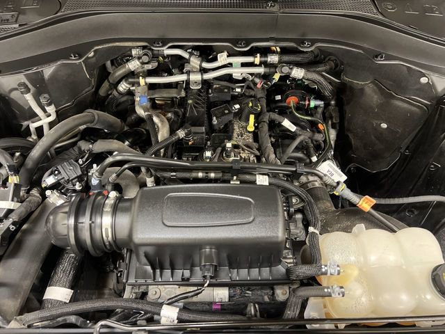 Certified 2023 Ford Explorer XLT w/ Equipment Group 202A image 12