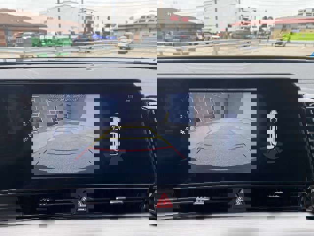 Used 2025 Kia Sportage EX w/ EX Premium Package AWD/4WD image 16