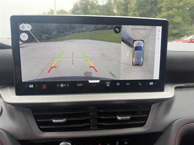 Certified 2025 Ford Explorer ST-Line w/ ST-Line Street Pack AWD/4WD image 18