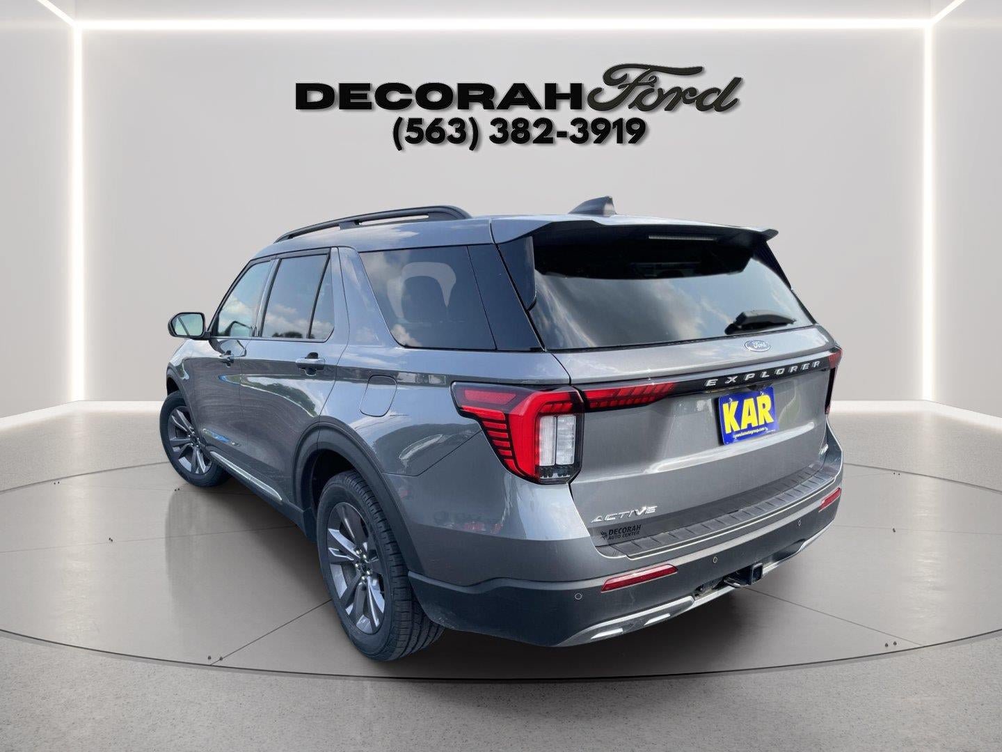 Certified 2025 Ford Explorer Active w/ Active Comfort Package AWD/4WD image 6
