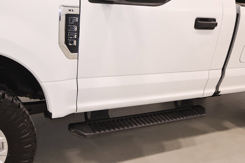 Certified 2022 Ford F350 XL w/ Power Equipment Group image 28