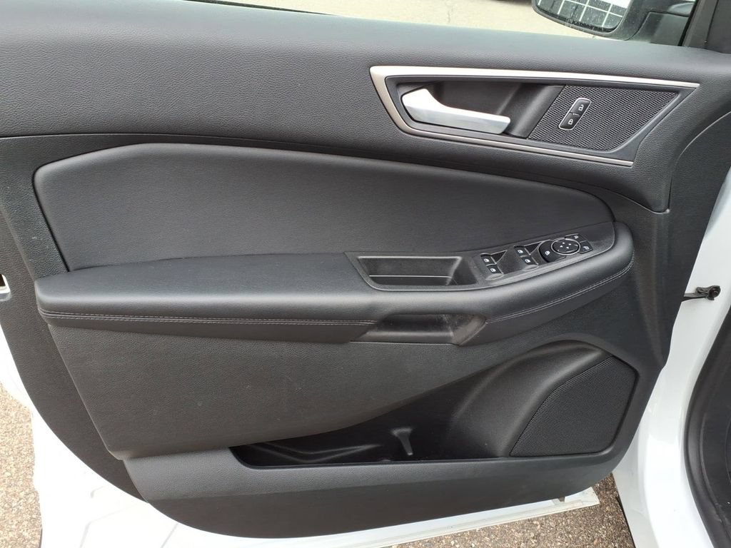 Certified 2023 Ford Edge SEL w/ Convenience Package AWD/4WD image 12