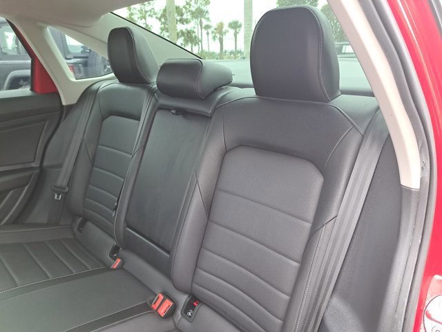 Used 2021 Volkswagen Jetta SEL FWD image 15