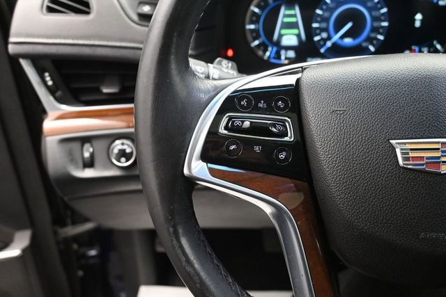 Used 2018 Cadillac Escalade Luxury AWD/4WD image 13
