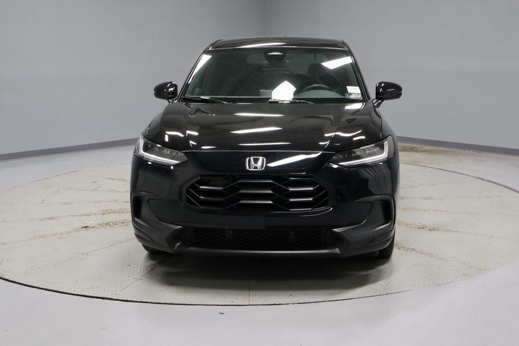 Used 2025 Honda HR-V Sport image 6