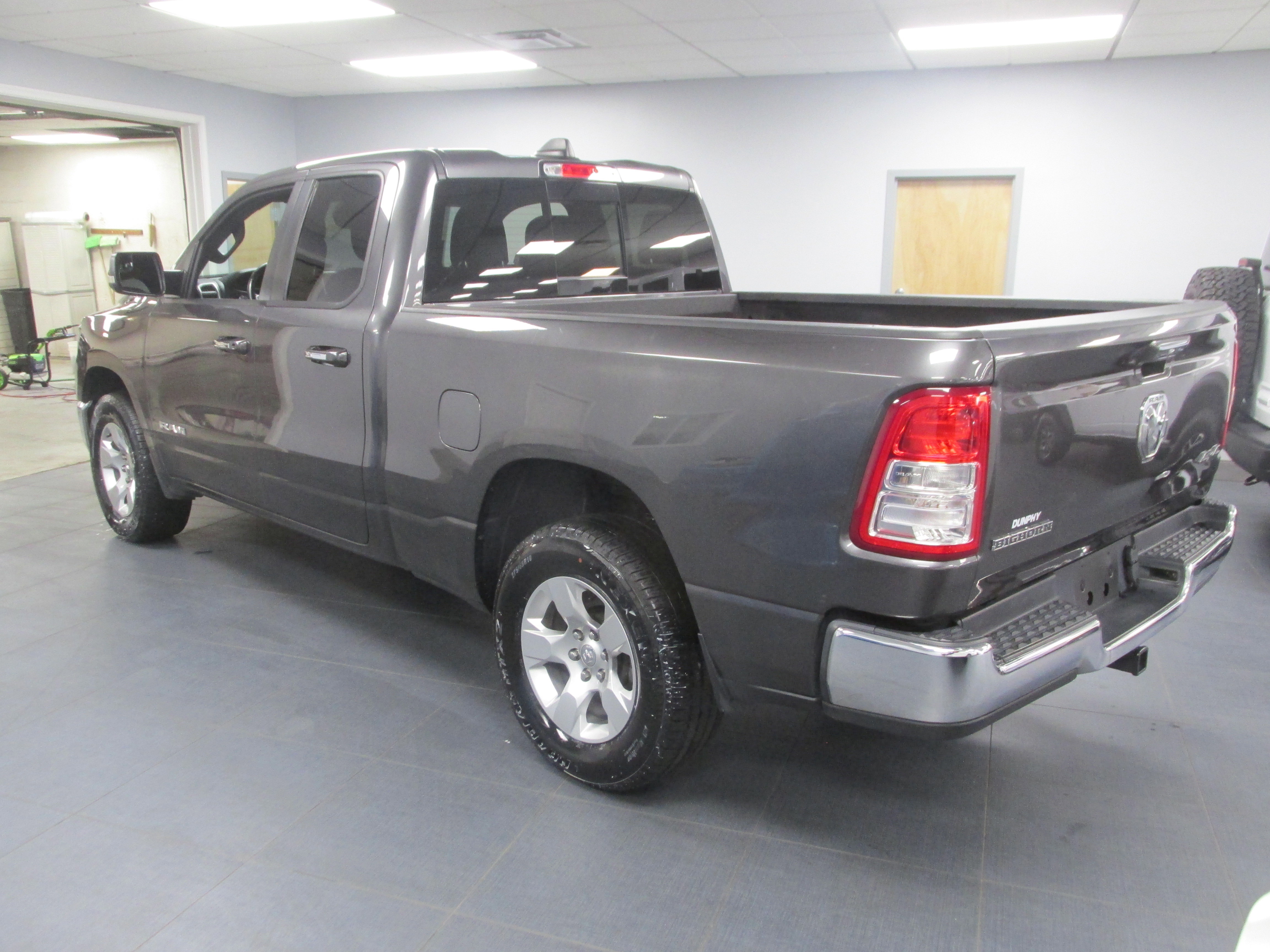 Used 2020 RAM 1500 Big Horn image 4